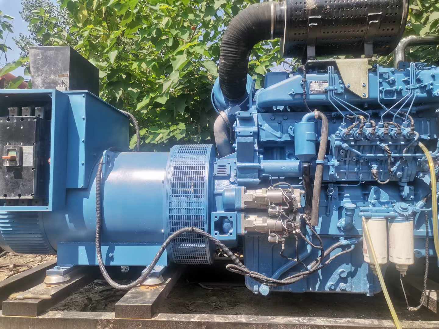 固始详细说明降低 800kW 柴油发电机输出电流波动的方法